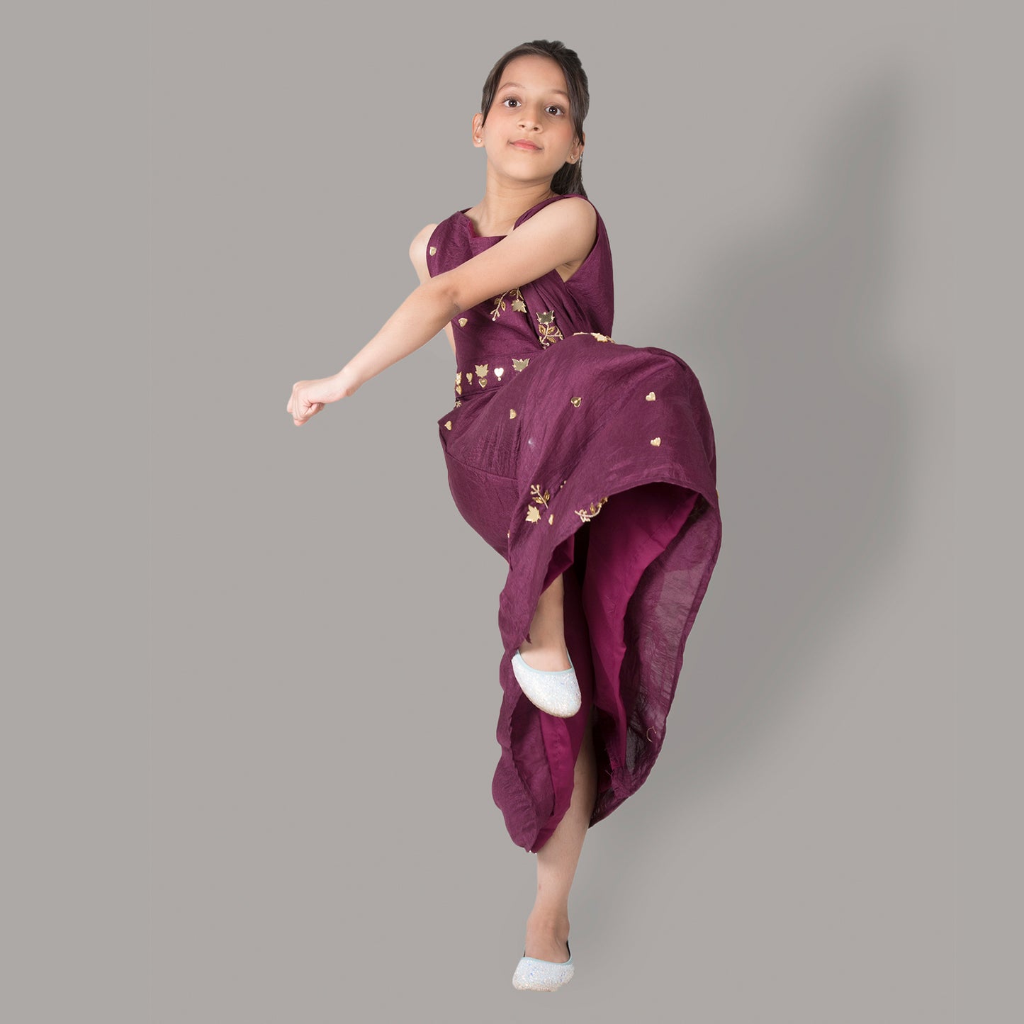 a girl Wearing Vvine cocktail dress